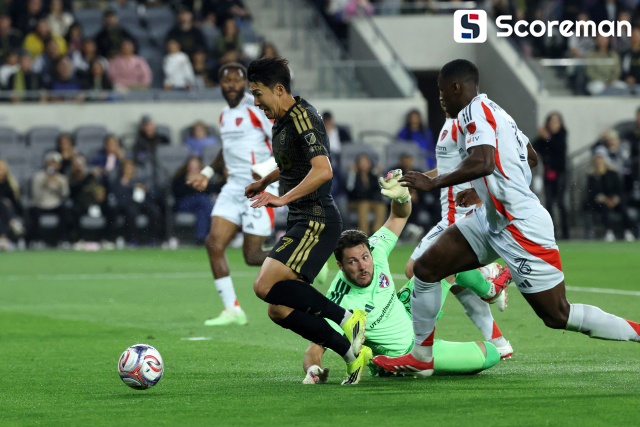 ‘풀타임 손흥민’ LAFC, 구단 역사상 MLS 개막 3연승
